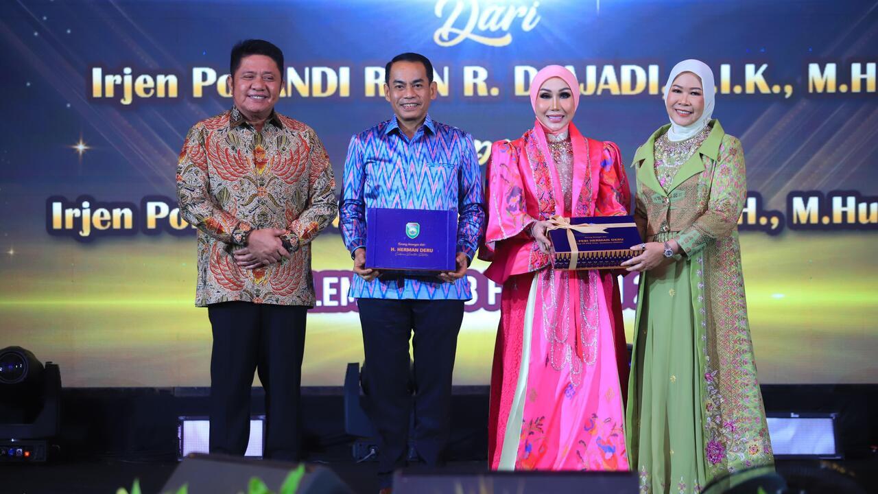 Hadiri Kenal Pamit Kapolda Sumsel, Gubernur Herman Deru Siap Menemani Kecemerlangan Irjen Sandi Nugroho