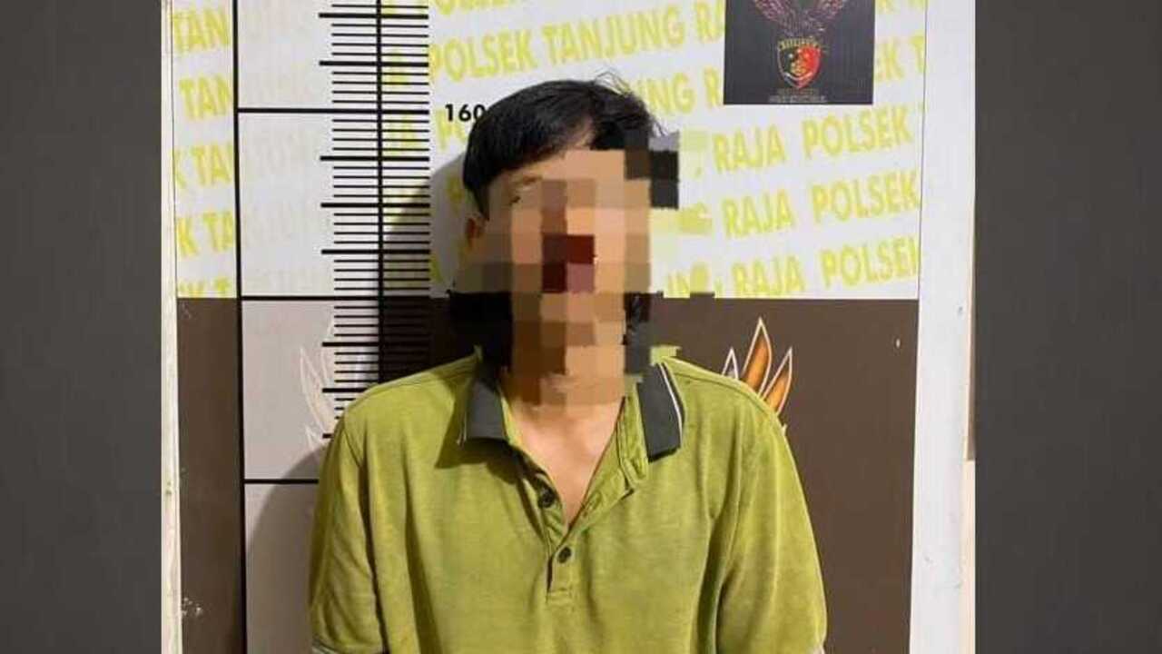 Jukir Pasar Malam Tusuk Warga Gegara Utang Rp50 Ribu