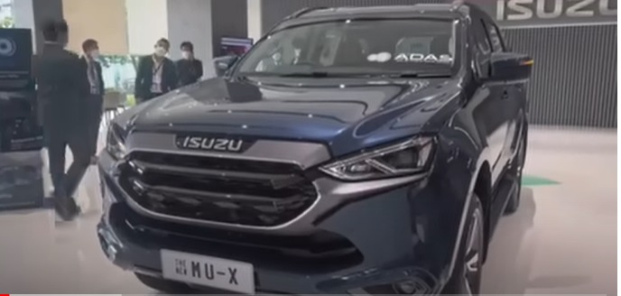 SUPER GARANG ! Isuzu mu-X Cucu Isuzu Panther Turun Gunung, Siap Libas Pajero dan Fortuner 