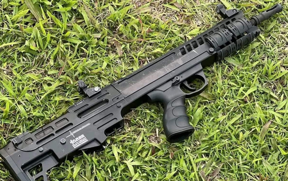 Mengenal IFAR 22: Senapan Serbu Buatan  Indonesia Dengan Teknologi Bullpup