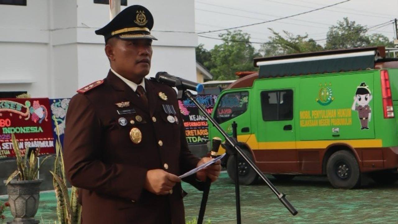 Gelar Upacara Peringatan Hari Lahir Kejaksaan RI ke-80, Kajari Prabumulih Bertekat Tingkatkan Pelayanan Hukum