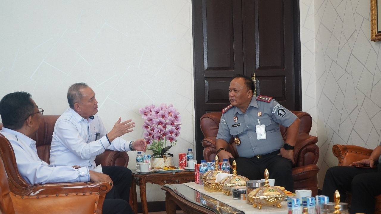 Kakanwil Kemenkum Sumsel dan Ketua Pengadilan Tinggi Palembang Perkuat Sinergi untuk Akses Keadilan Masyarakat
