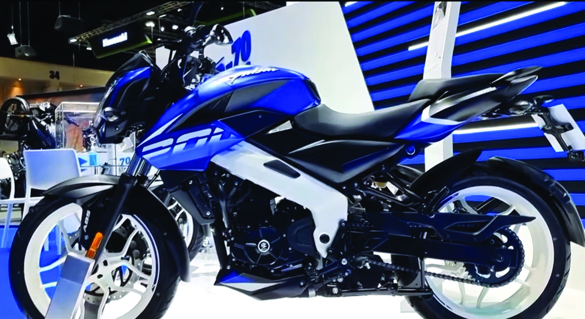 Bajaj Pulsar NS 200 Resmi Meluncur, Tampang Menawan Performa Menakjubkan, Bikin Yamaha Vixion Mencekam !