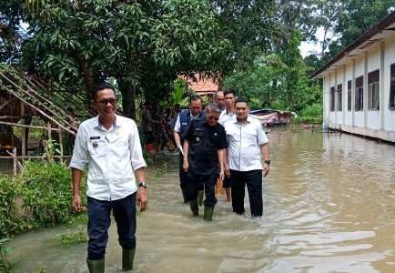 Wabub Ardani Tinjau Langsung Korban Terdampak Banjir, Ini Yang Diasampaikanya..
