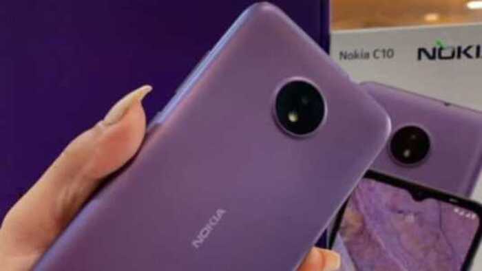 Nokia C110, Ponsel Berbobot Ringan, Berkualitas dengan Harga 'Bersahabat' 