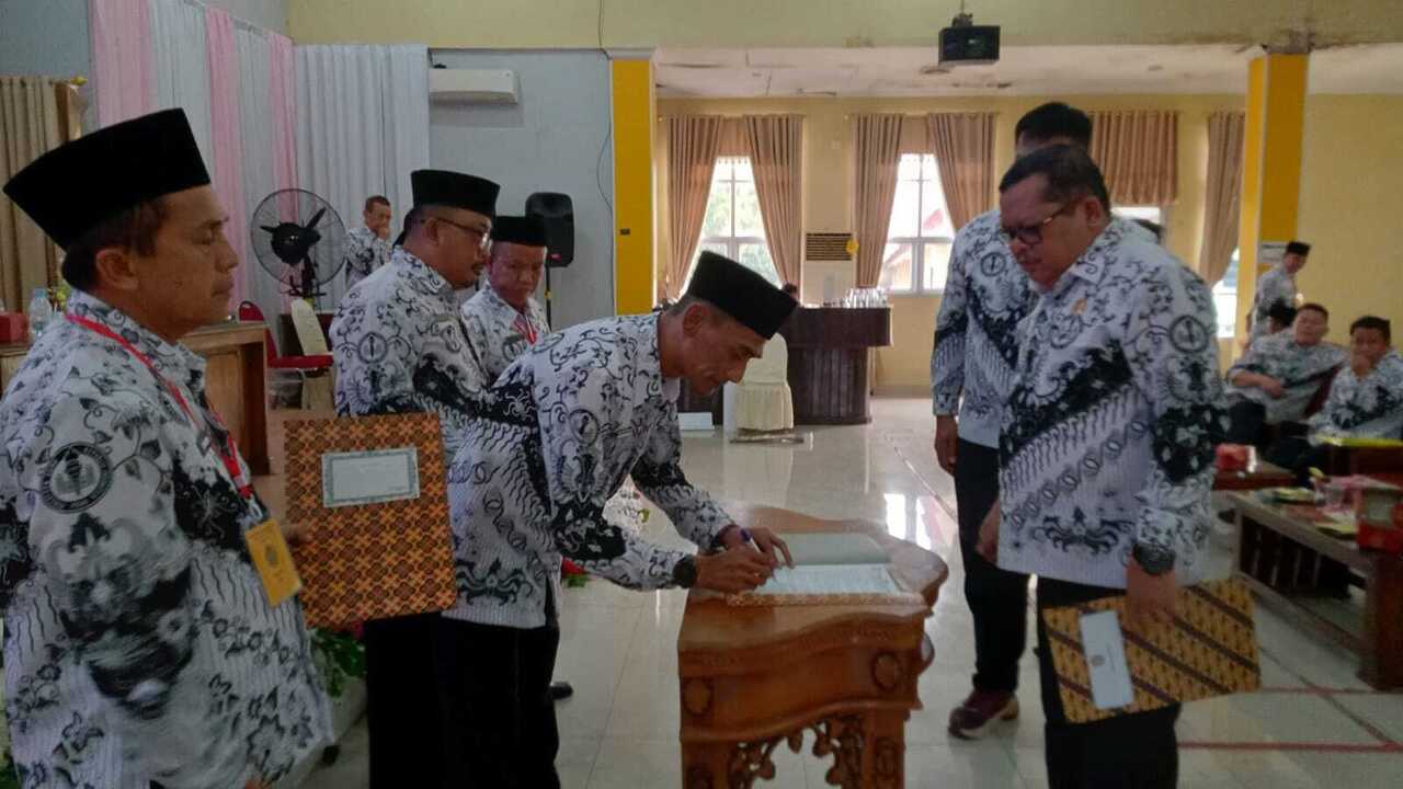 Raih 420 Suara, Abi Nurwardani Nakhodai PGRI Muara Enim 2025-2030
