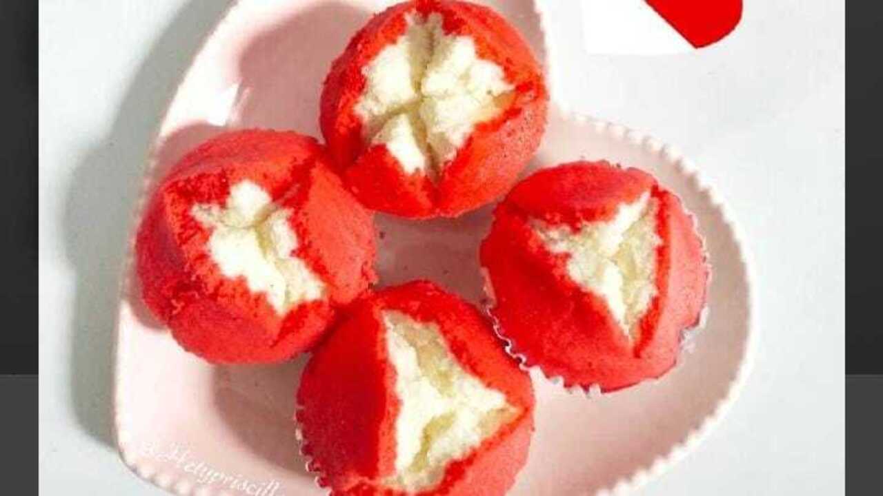 Resep Bolu Kukus Mekar Merah Putih: Lembut, Manis, dan Cantik Pas Untuk Acara HUT RI