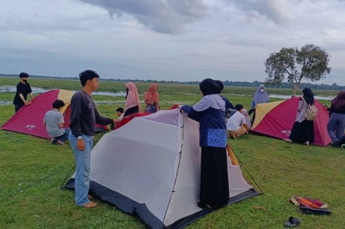 Butuh Refreshing, Yuk Coba Camping di Palem Raya Ogan Ilir