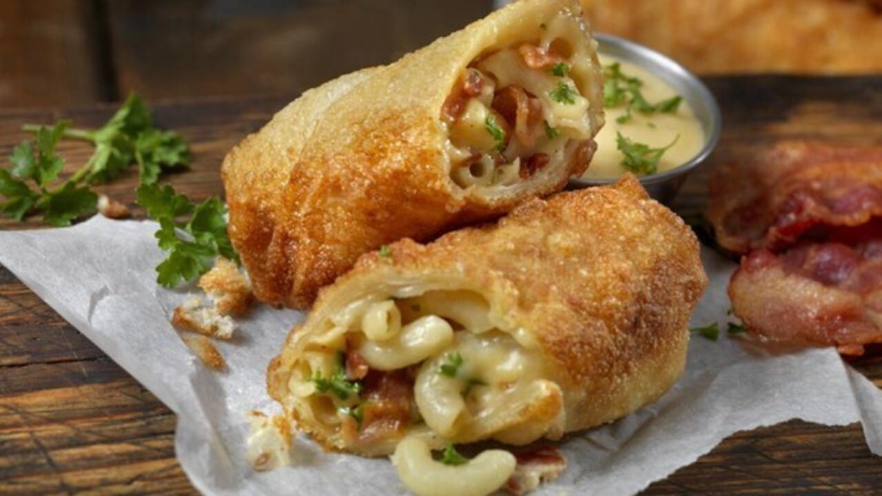 Lumpia Maklor, Jajanan Kreatif yang Menggoda Lidah dan Viral di Media Sosial