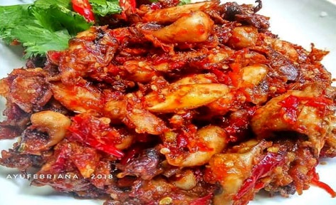 Kelezatan Sambal Cumi Asin Pedas: Resep Sederhana untuk Sensasi Kuliner yang Memikat, Makan Jadi Lahap