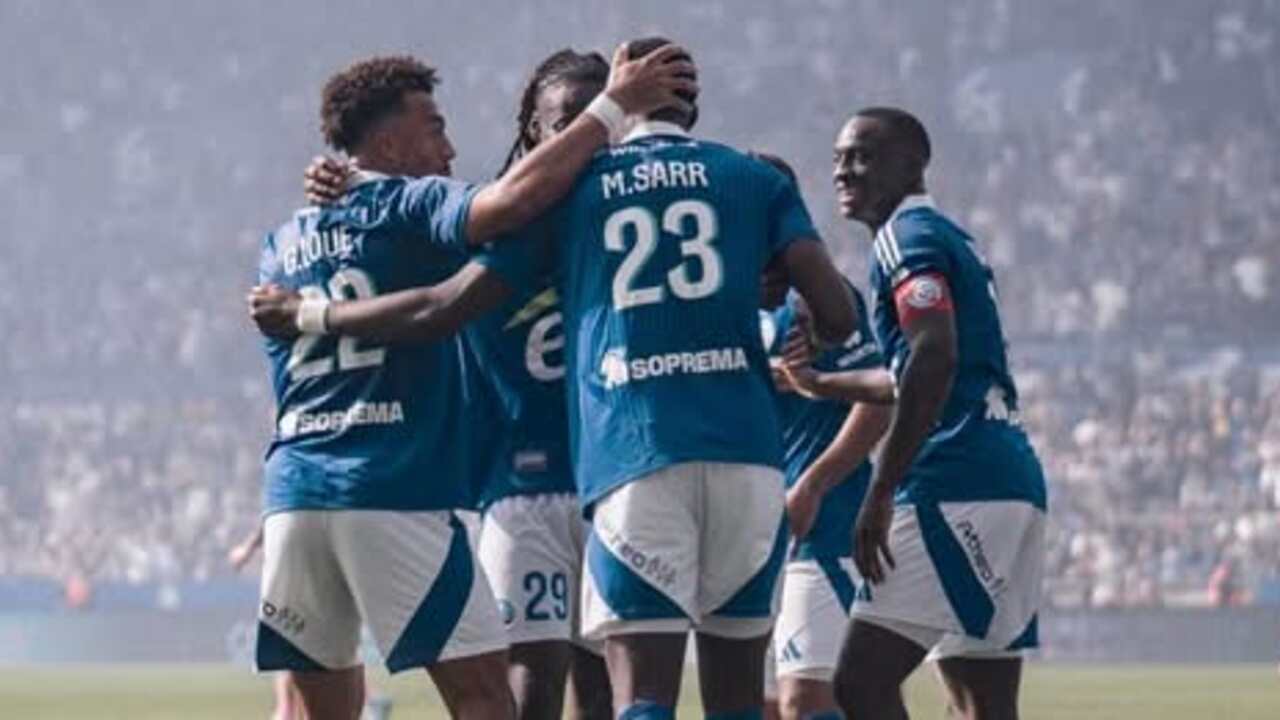 PSG Tumbang di Strasbourg! Sinyal Bahaya Jelang Duel Lawan Arsenal