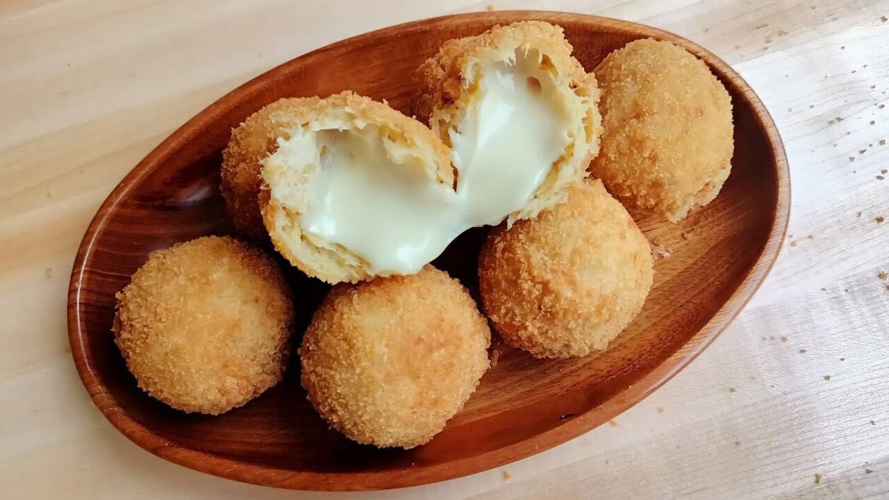 Bola-Bola Ubi Keju, Camilan Kekinian yang Menggugah Selera dan Laris Manis di Pasaran