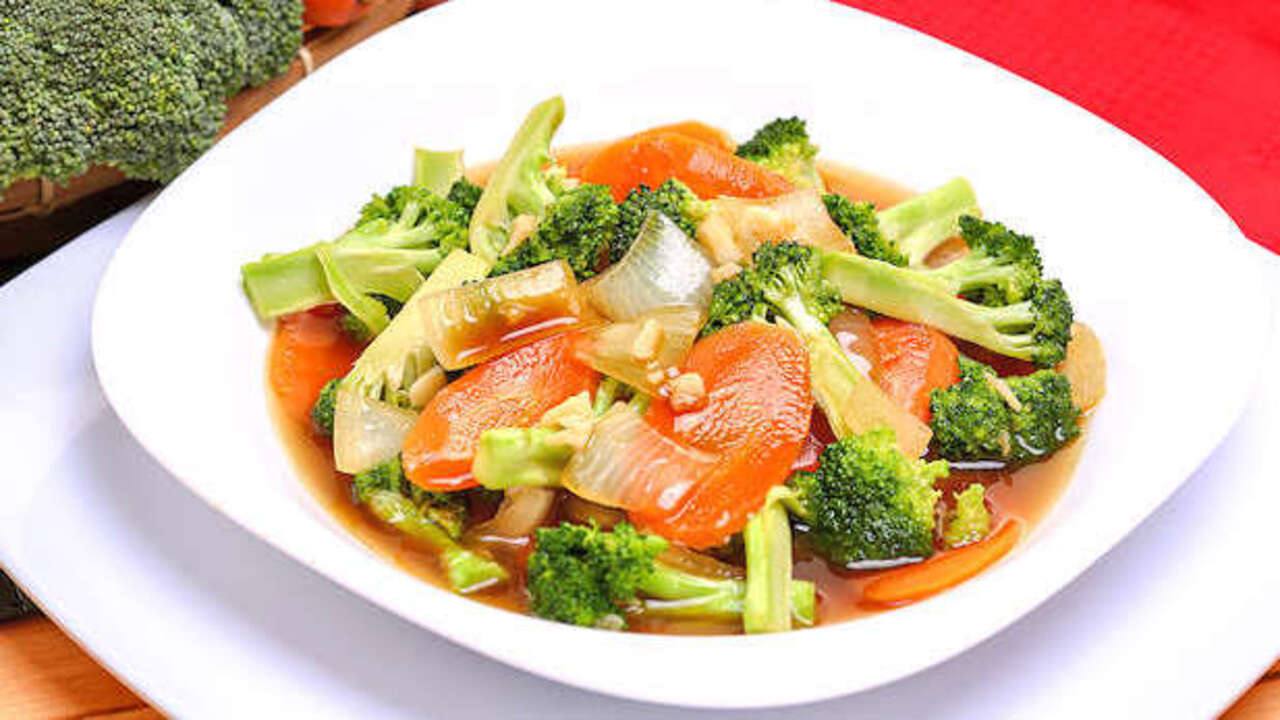 Tumis Brokoli dan Wortel : Resep Sehat dan Lezat untuk Menu Sehari-hari