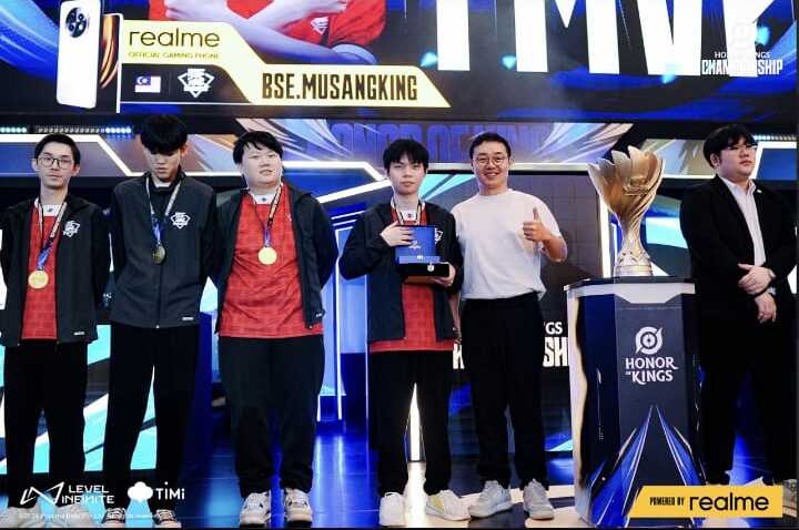 realme dan Honor of Kings Rayakan Keberhasilan Bersama di Grand Final Championship 2024