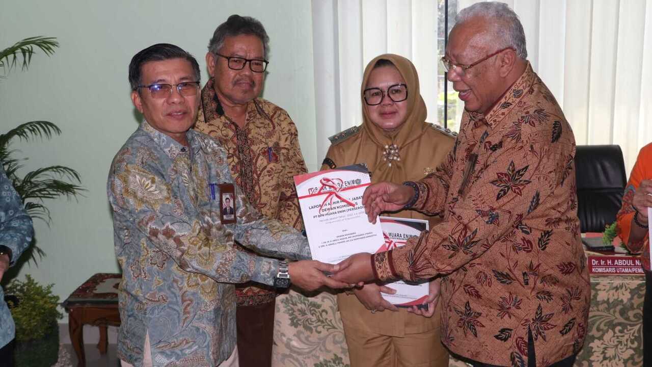 RUPSLB BPR Muara Enim Setujui Pemberhentian Dua Komisaris