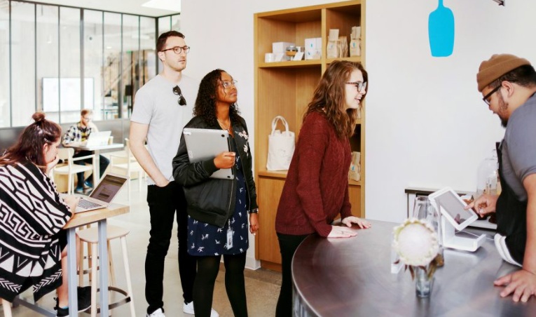 6 Strategi Mengatur Waktu dan Anggaran untuk Event Kantor, Begini Caranya..