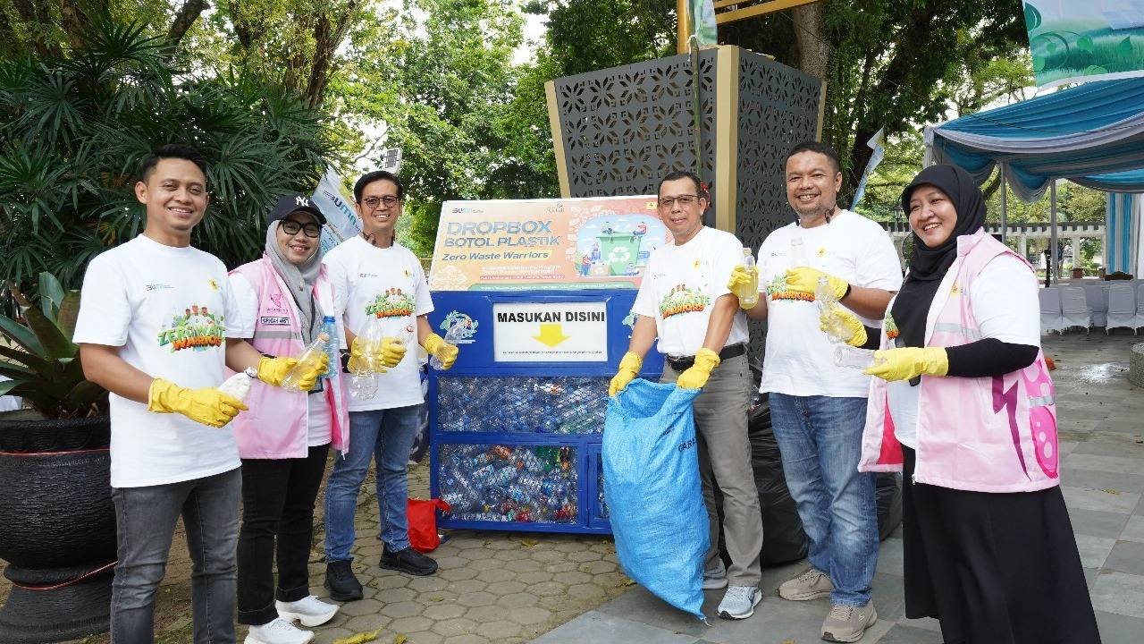 Peringati Hari Lingkungan Hidup Sedunia 2025, PLN UIP Sumbagsel Kumpulkan 5.026 Botol Plastik untuk Diolah Men