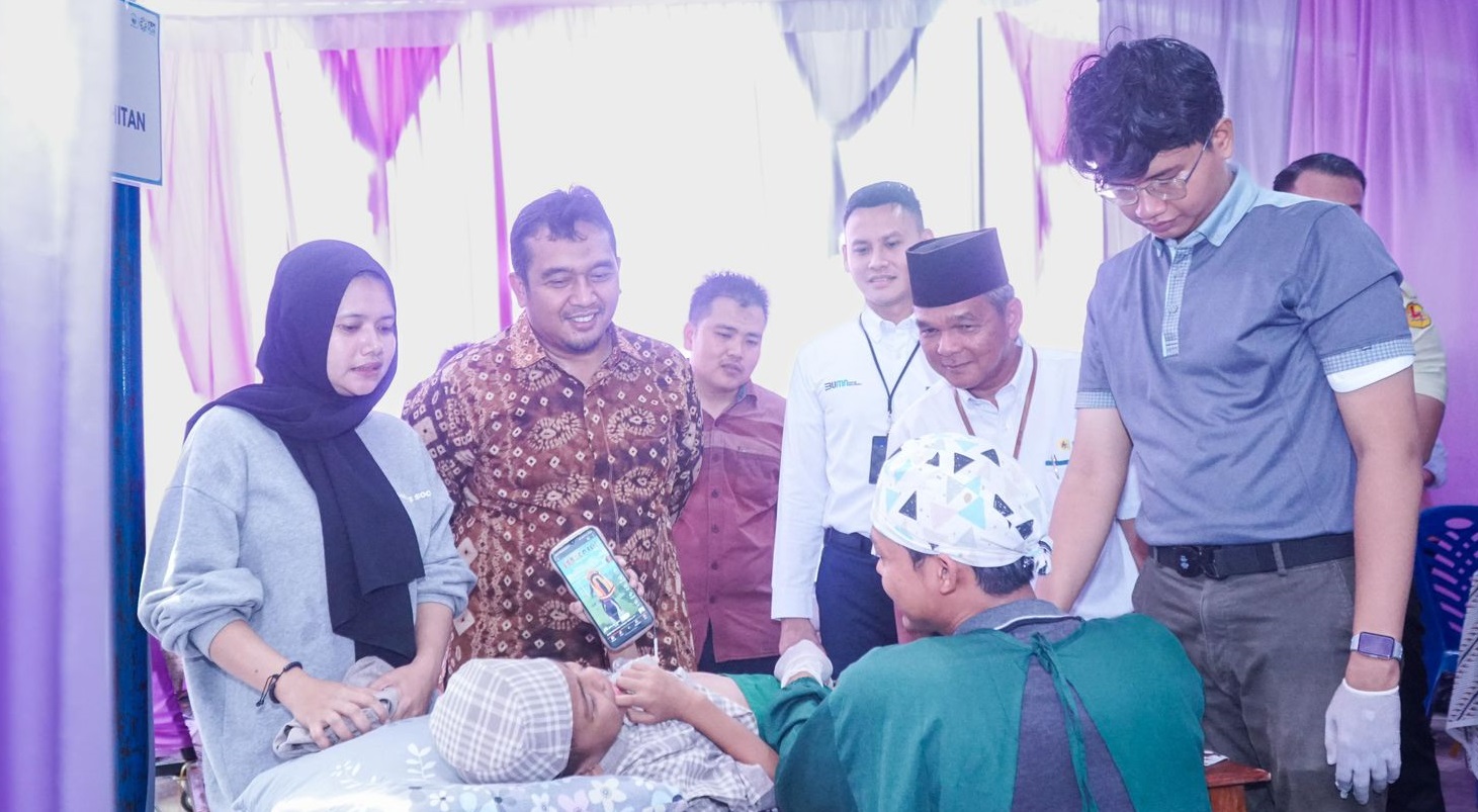 Peduli Kesehatan Anak: YBM PLN UID S2JB Gelar Khitanan Massal untuk 200 Anak Yatim dan Dhuafa