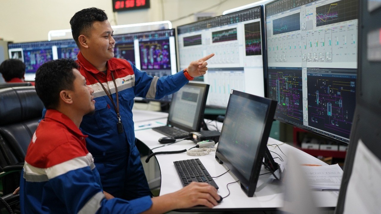 Kilang Pertamina Plaju Siaga Penuh Jelang Nataru, Operasi Tetap Jalan untuk Amankan BBM