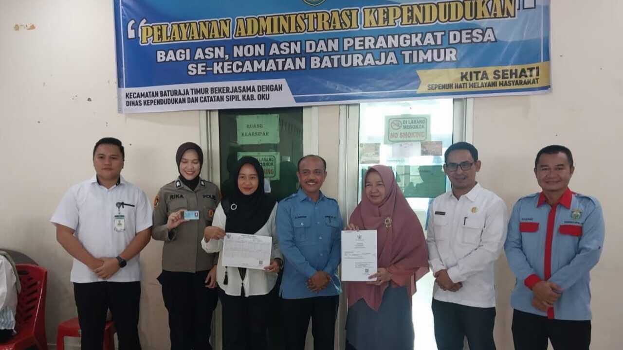 Disdukcapil OKU Jemput Bola Rekam KTP Warga