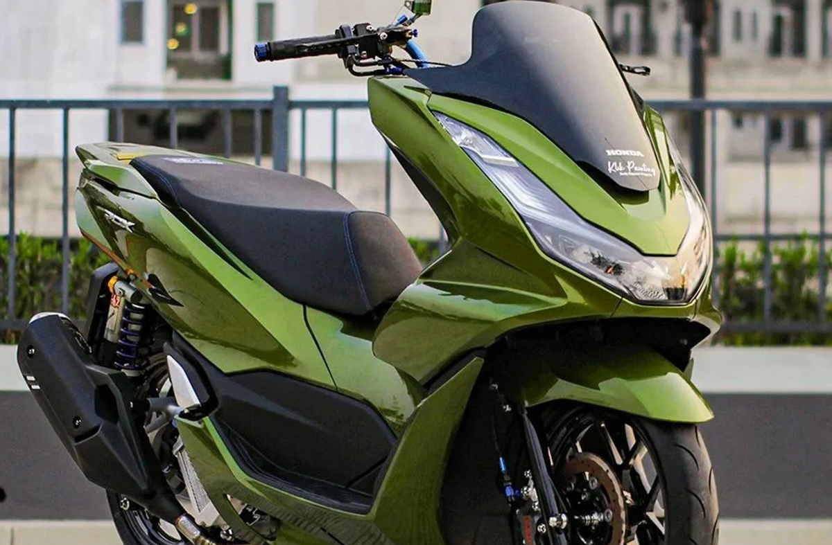 Honda PCX 160 Vs Kawasaki Matic 160 : Tarung Naga Hijau, Siapa yang Akan Jadi Sang Legenda Jalanan ?