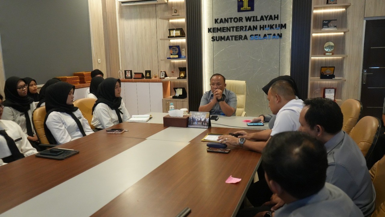 Kakanwil Kemenkum Sumsel Beri Arahan kepada Peserta Program Magang Nasional