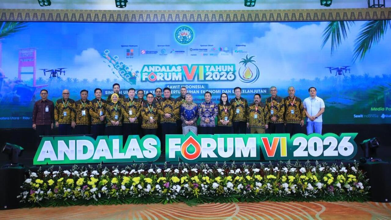 Andalas Forum VI di Palembang, Herman Deru Tekankan Hilirisasi dan Efisiensi Industri Sawit.