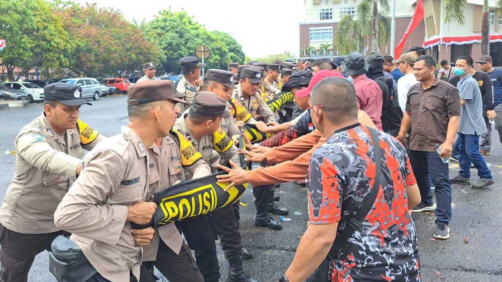 Cek Kesiapan Personel Menghadapi Pilkada, Polres Prabumulih Gelar Sispamkota