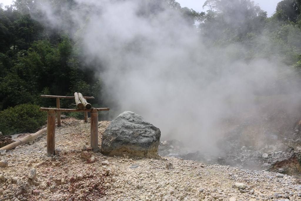 Wisata Air Panas Gemuhak Capai Suhu 100 Derajat, Mengandung Belerang dan Bisa Sembuhkan Penyakit Kulit