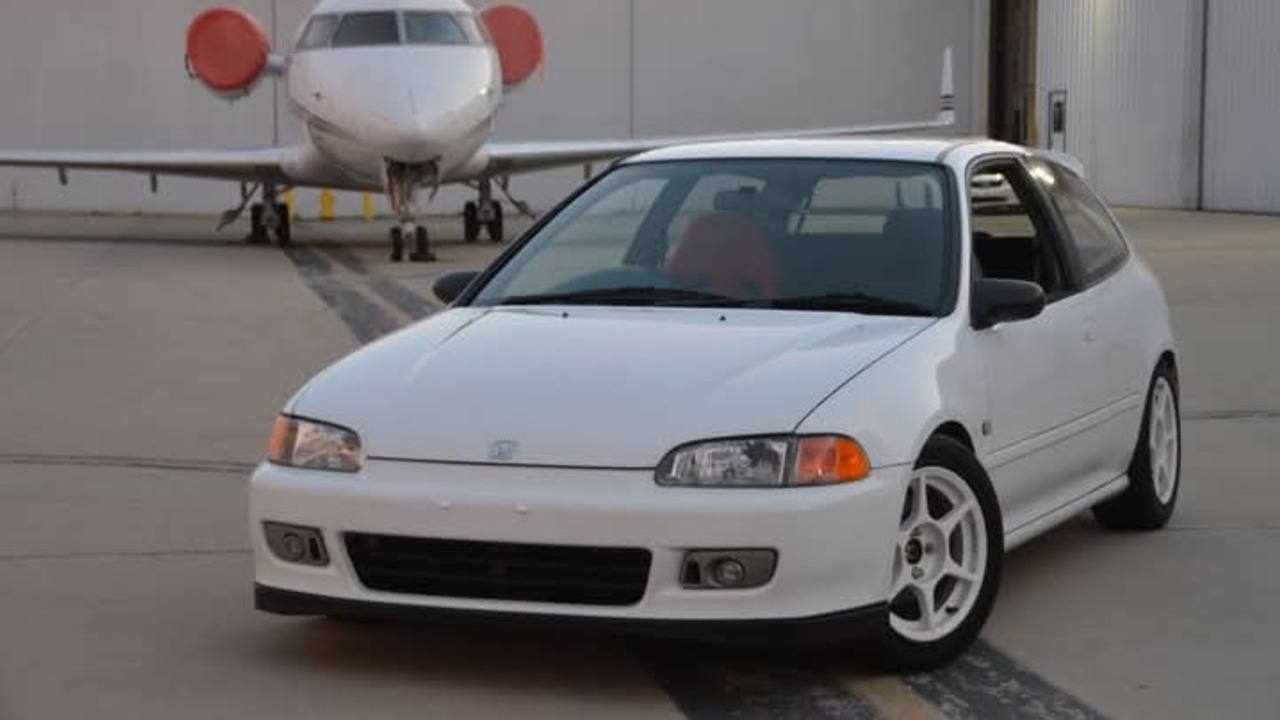 Honda Civic Nouva: Hatchback Legendaris yang Tak Pernah Kehilangan Pesonanya.