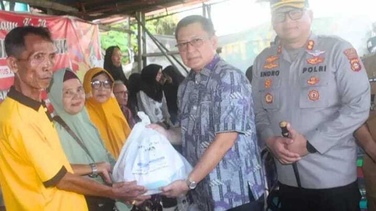 Pemkab OKU Salurkan Bantuan Logistik Untuk Korban Banjir