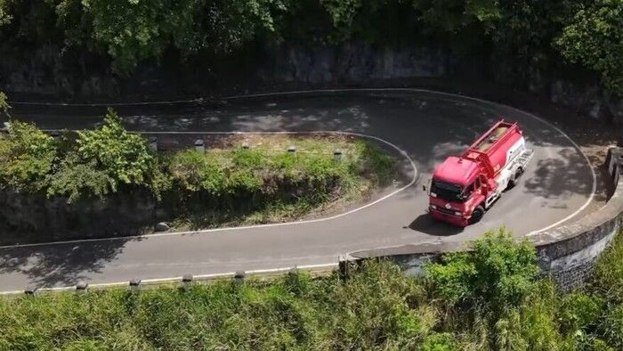 Sumselbar Siap Bersaing: Melampaui Sumatera Selatan dengan Keberhasilan Pembentukan Otonomi Baru