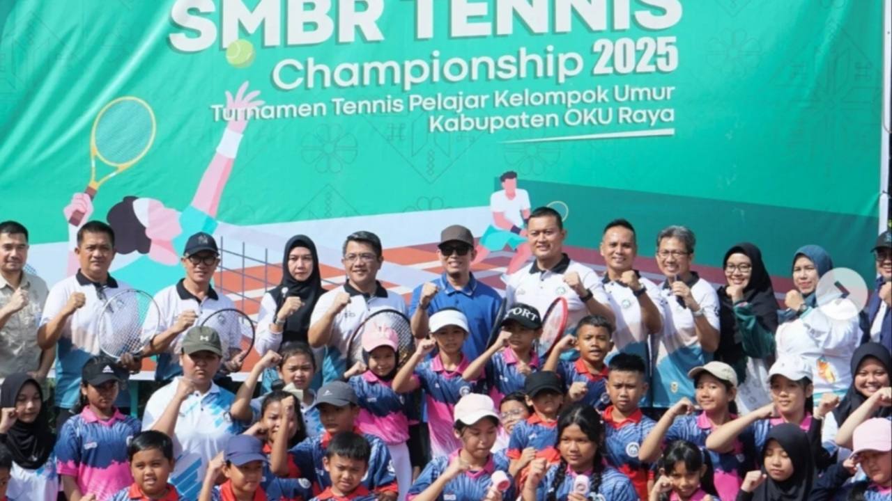 Bupati OKU H Teddy Meilwansyah Hadiri Turnamen Semen Baturaja Tennis Championship 2025