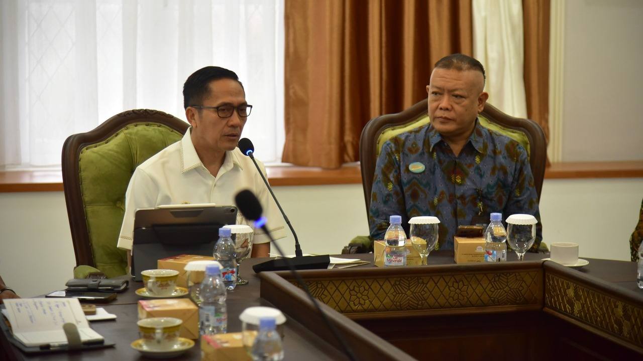 Wali Kota Ratu Dewa Galakkan Lagi Pemanfaatan LRT, Jawaban Atasi Kemacetan Palembang