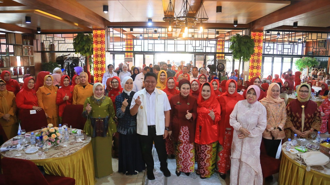 Herman Deru: Dunia Sudah Tak Berpagar, Wanita Sumsel Harus Jadi Filter Keluarga dari Budaya Asing