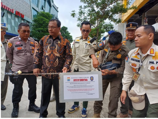 Waduh, 3 Tahun Nunggak Pajak Rp600 Juta Parkir Komplek Rajawali Palembang Kini Ditutup