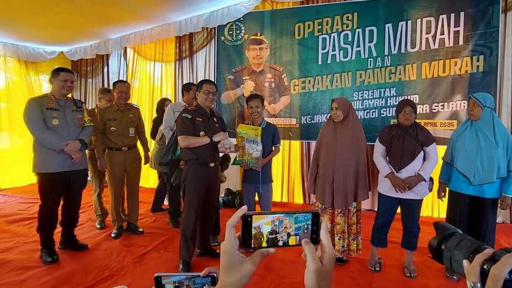 Bantu Pemerintah Kendalikan Laju Inflasi dan Kemiskinan Ekstrim, Kejari Prabumulih Gelar OPM dan GPM