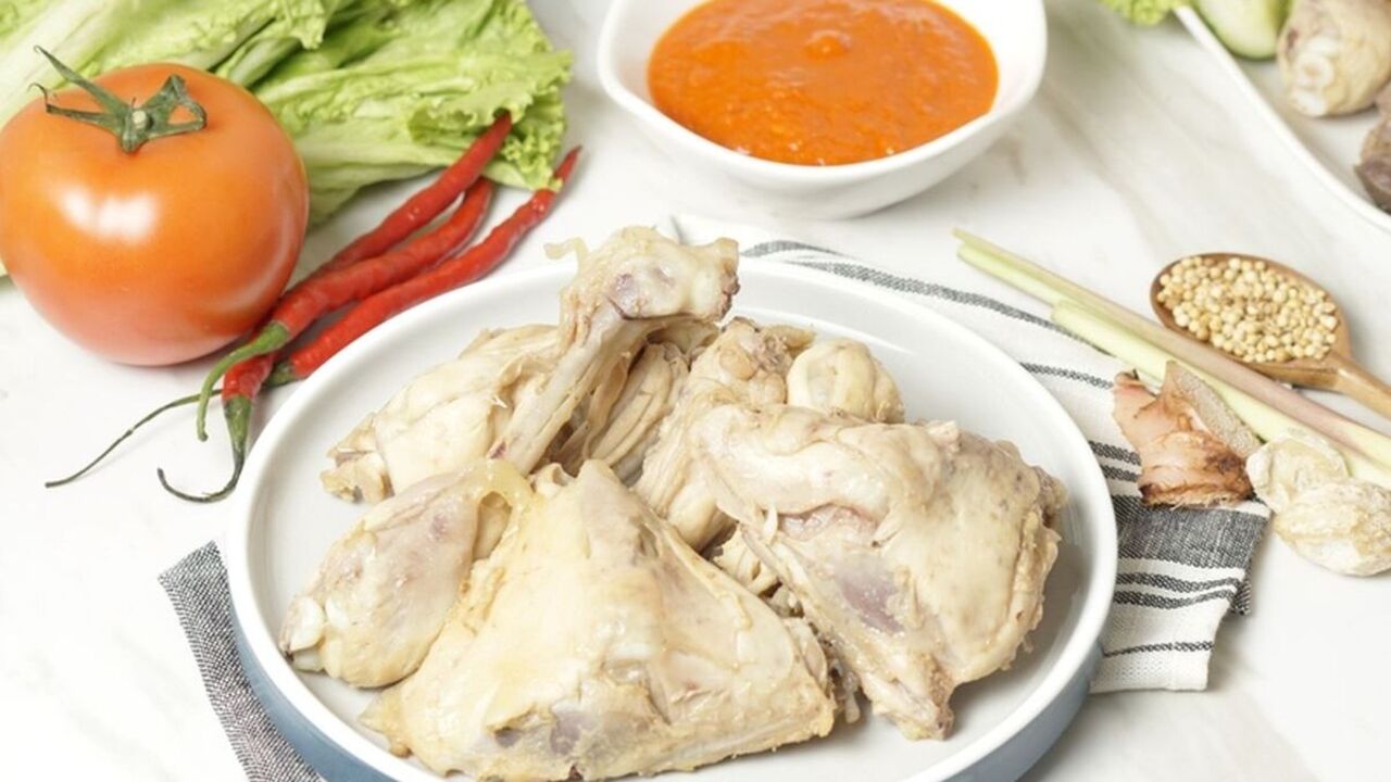 Ayam Pop, Kelezatan Sederhana dari Ranah Minang yang Mendunia