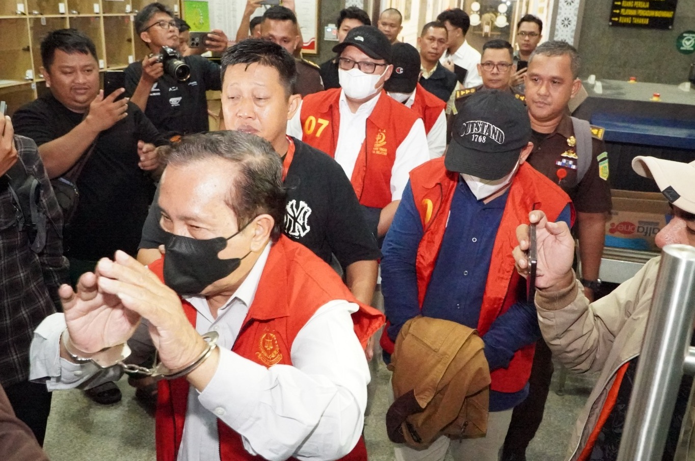 Kejati Sumsel Tetapkan 6 Tersangka Kasus Kredit Macet Bank BUMN, Kerugian Negara Capai Rp1.183 Triliun