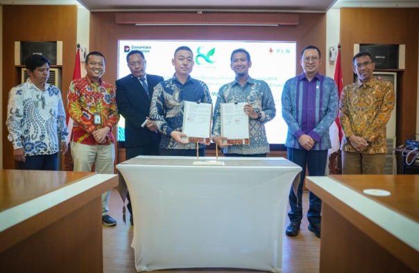Dorong Pertumbuhan Industri, PLN Teken PJBTL 1.800 MVA di Jawa Barat dan Jawa Tengah