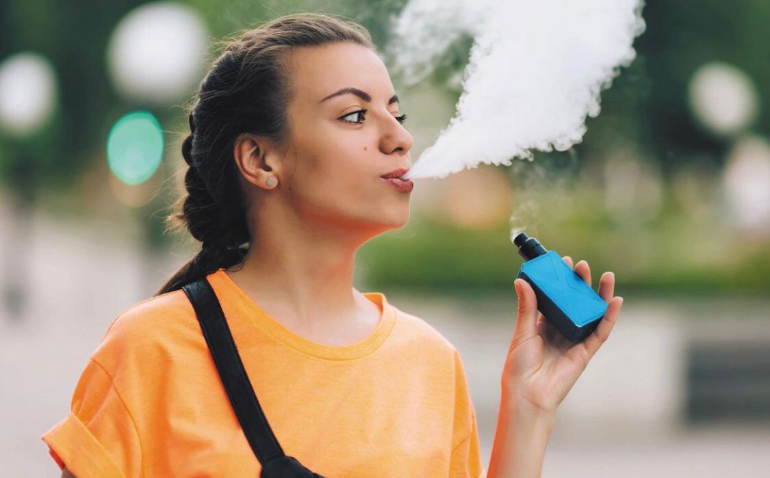 Perempuan Harus Simak! Ini Bahaya Vape Bila Kamu Gunakan...