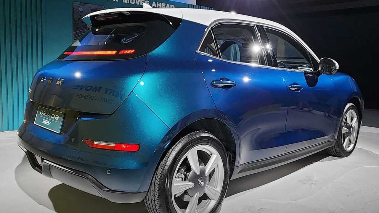 Ora Good Cat Masuk Indonesia! GWM Ora 03 Tawarkan Desain Unik dan Jarak Tempuh 410 Km. 