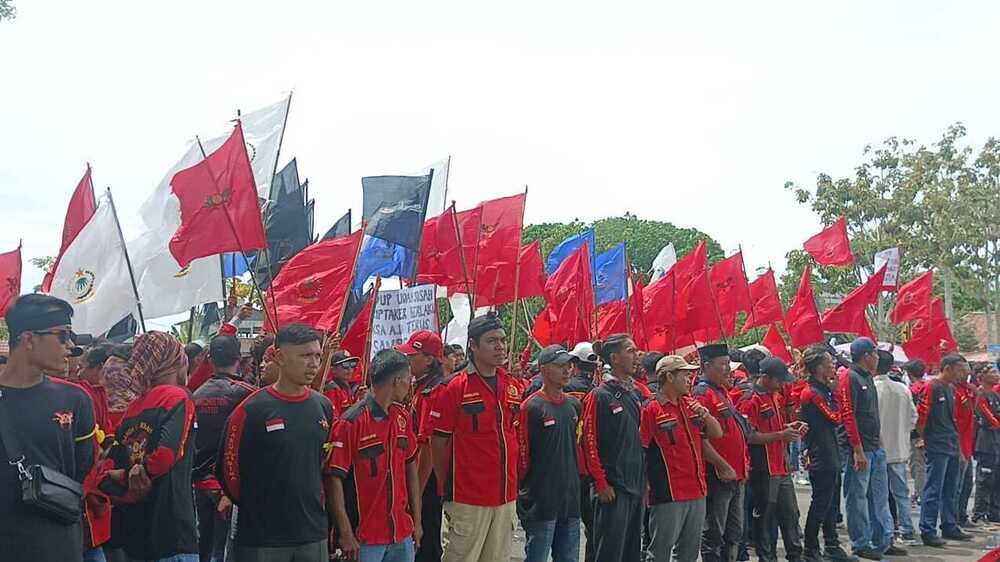Peringati May Day, Ratusan Buruh F-Sarbupri Minta Bupati OKI Bentuk Dewan Pengupahan dan Tuntut 4 Hal Lainnya!