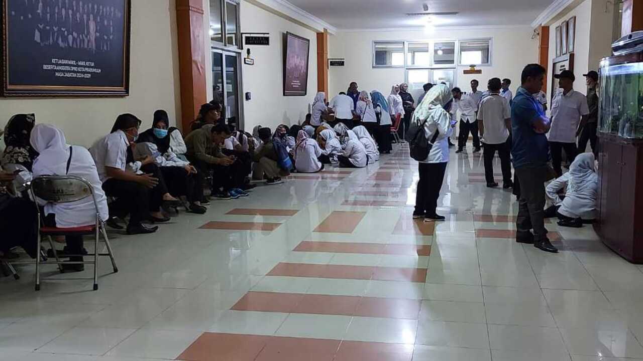 Tidak Lulus PPPK, Ratusan PHL Prabumulih Ngadu ke Dewan Minta Diperjuangkan Optimalisasi