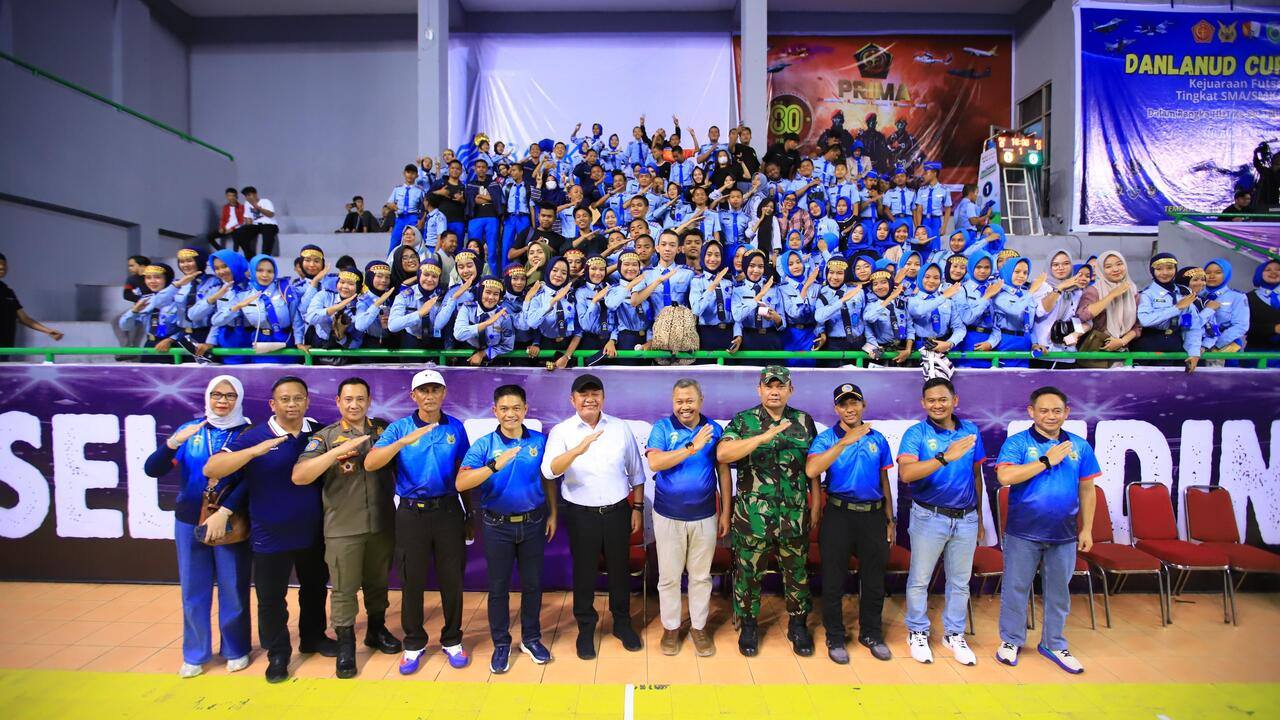 Gubernur Herman Deru Buka Turnamen Futsal Piala Danlanud 2025, Tekankan Sportivitas dan Keberanian Generasi Mu