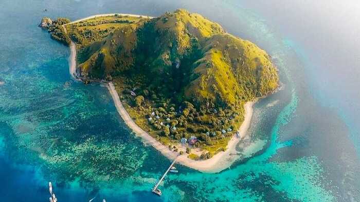 Pulau Kanawa, Permata Tersembunyi di NTT yang Wajib Dikunjungi