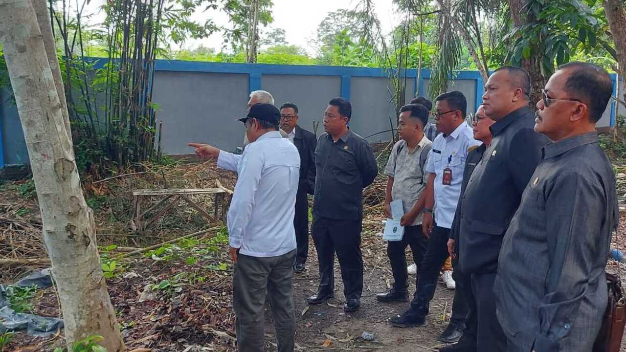 Sidak Proyek Drainase & Pagar Sekolah, Ketua Komisi I DPRD Prabumulih: Alhamdulillah Pembangunan Sudah Selesai