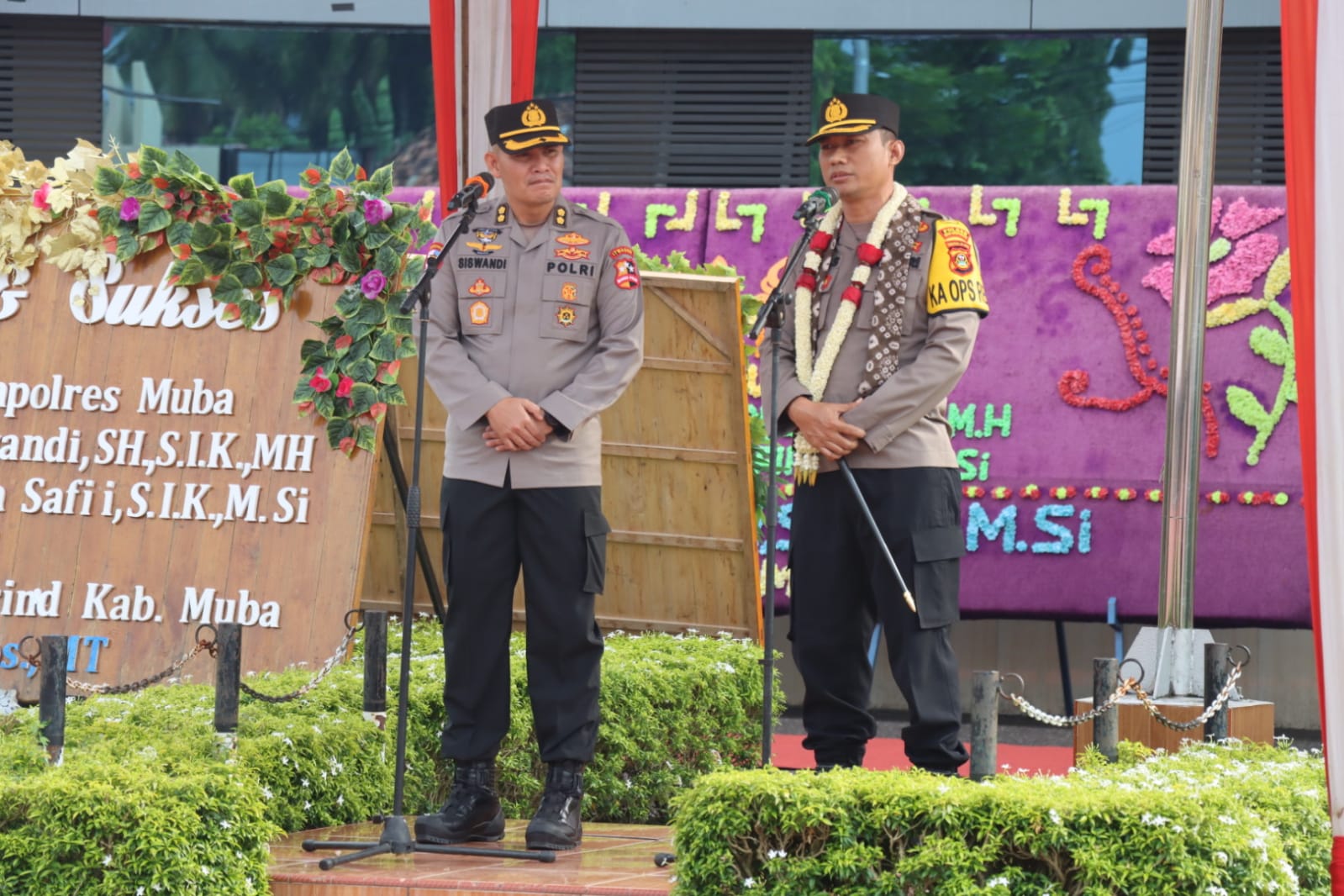  Jajaran Polres Lakukan Farewell dan Welcome Parade untuk Kapolres Muba yang Baru