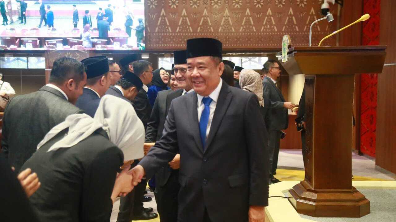Wagub Cik Ujang Jawab Pandangan Fraksi DPRD Sumsel Soal Raperda APBD 2024