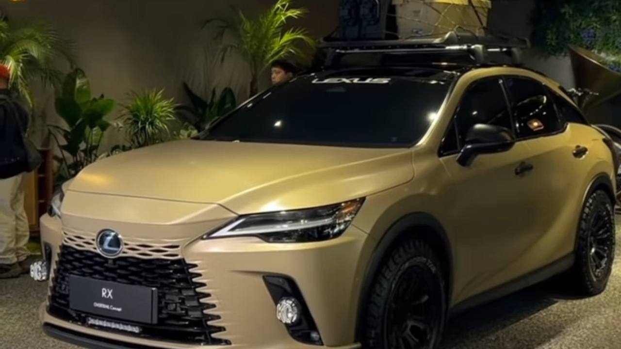 Lexus RX 450h+ Overtrail Concept: SUV Mewah yang Siap Diajak Camping!